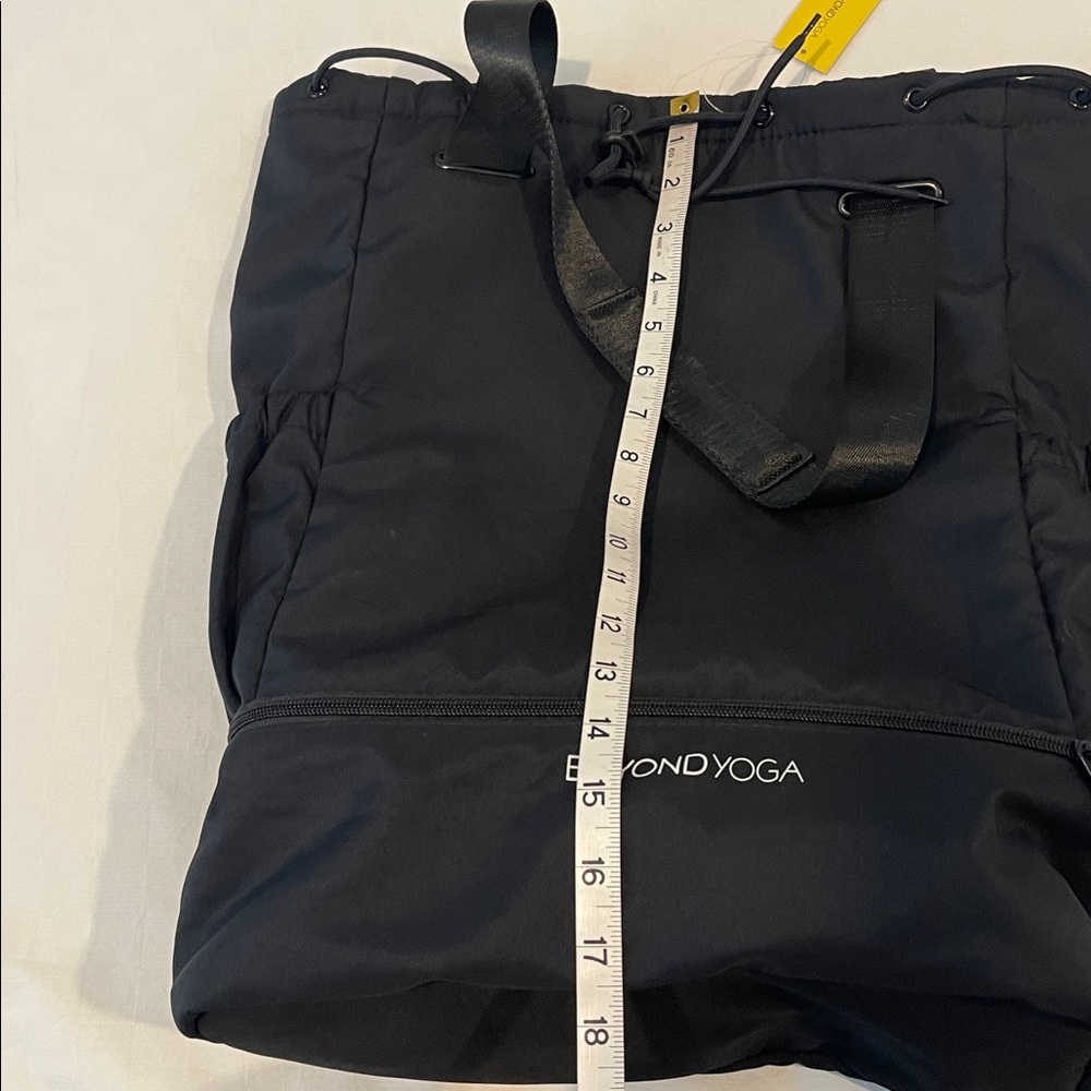 Beyond Yoga | Black backpack sport bag - Picture 12 of 16